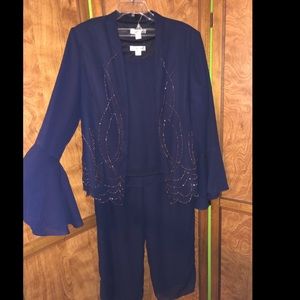 Coldwater Creek 3 piece Chiffon Pantsuit Set